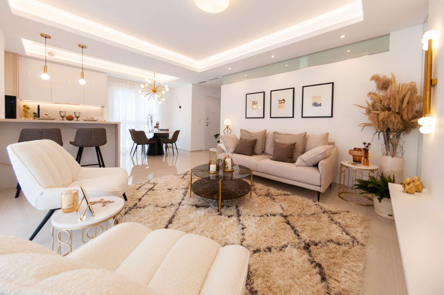 Neue private Residenz mit wunderschönen Apartments im mediterranen Stil in Ciudad Quesada