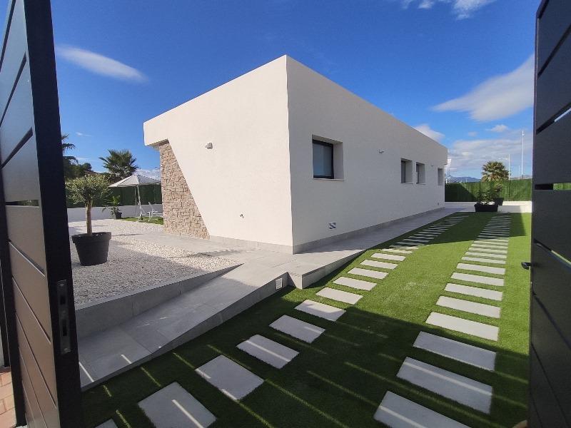 Prachtige luxe villa in de Coto de los Riñales / Calasparra berg (Murcia)