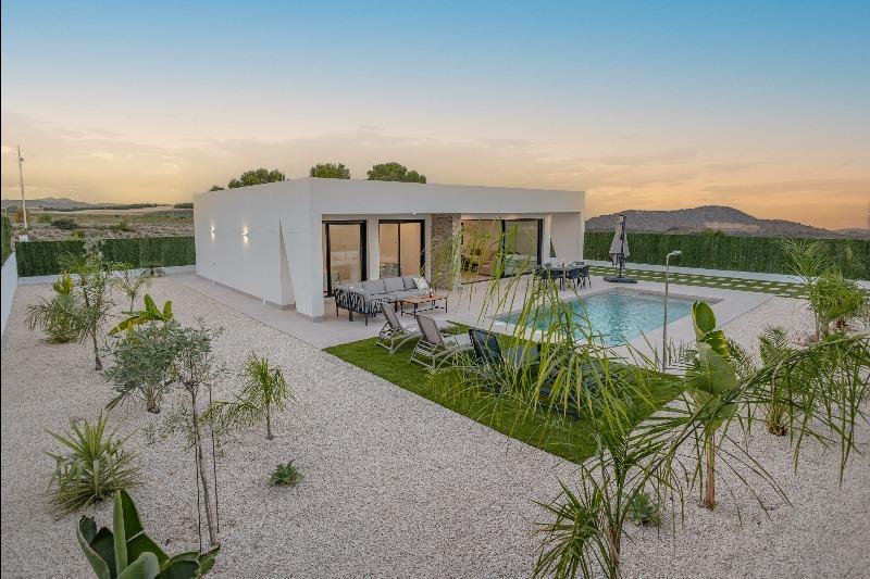 Espléndida villa de lujo en el Coto de los Riñales / montaña de Calasparra (Murcia)