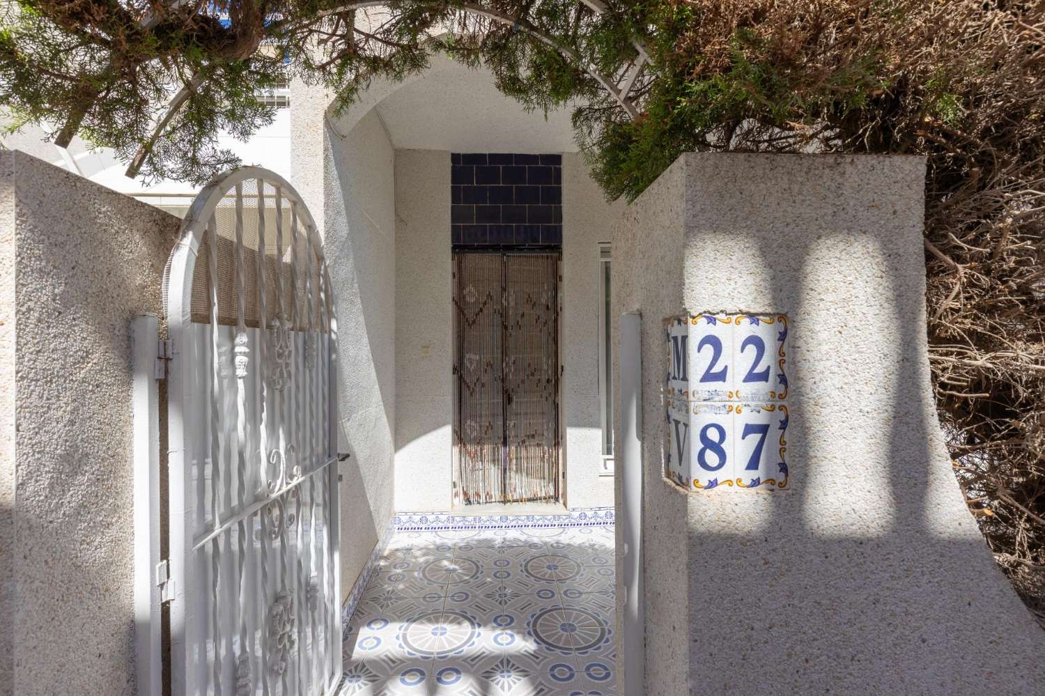 Bungalow de 4 dormitorios - Torrevieja (zona cruce de caminos)