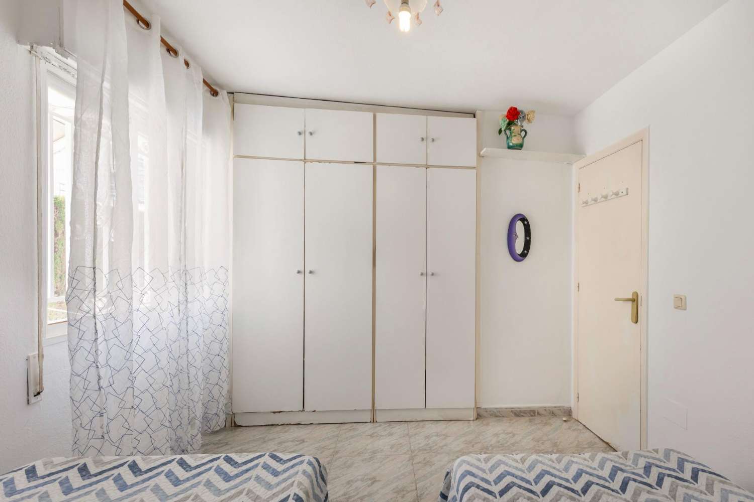 Bungalow de 4 dormitorios - Torrevieja (zona cruce de caminos)