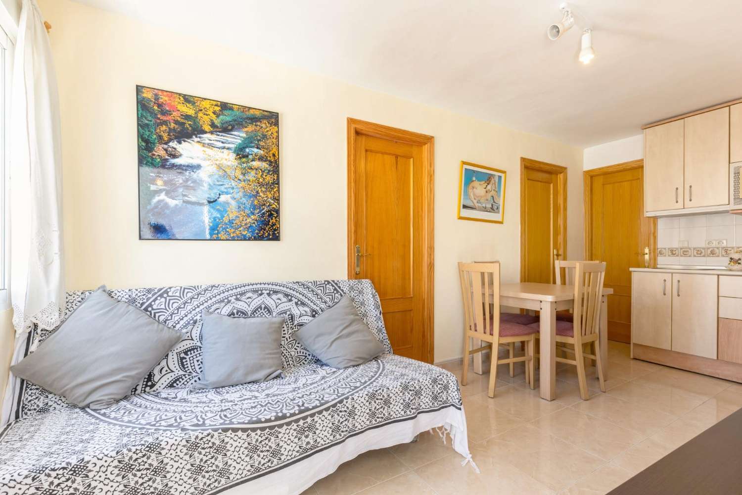 Bungalow de 4 dormitorios - Torrevieja (zona cruce de caminos)