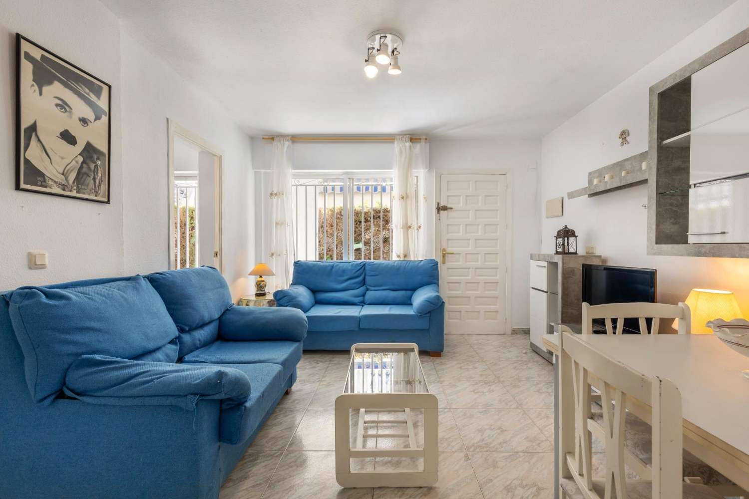 Bungalow de 4 dormitorios - Torrevieja (zona cruce de caminos)