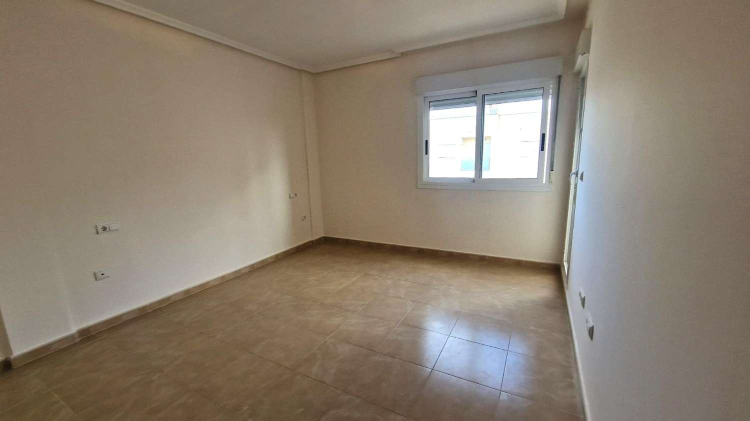 Casa de campo - Los Montesinos (La Herrada)