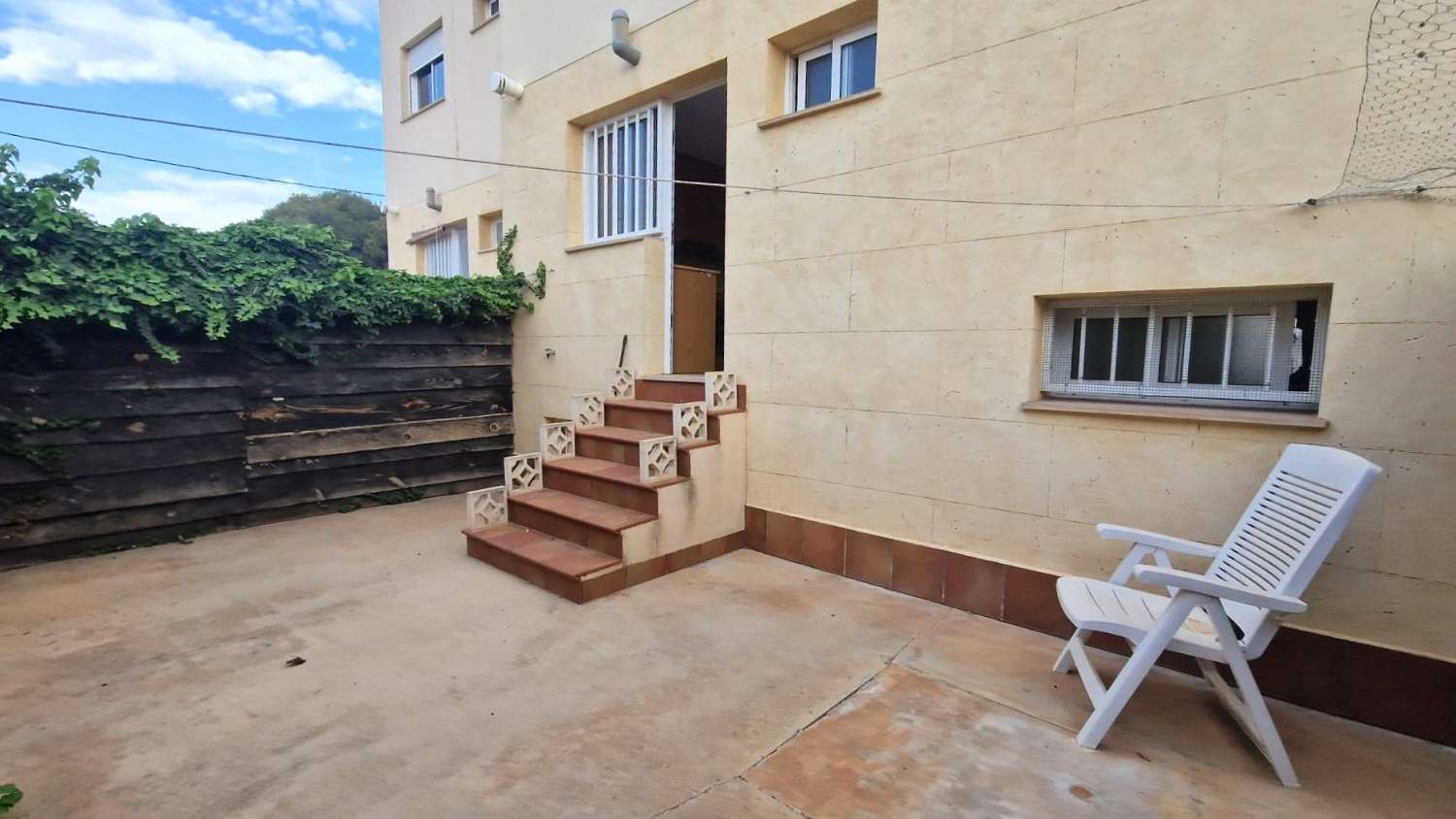 Casa de campo - Los Montesinos (La Herrada)