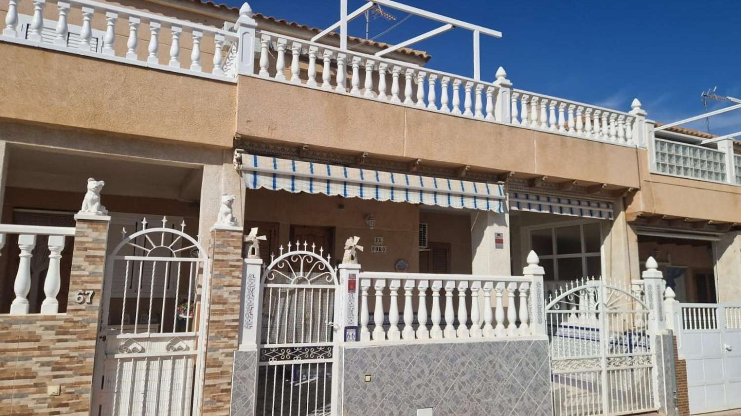 Casa adosada - Torrevieja (Los Altos)