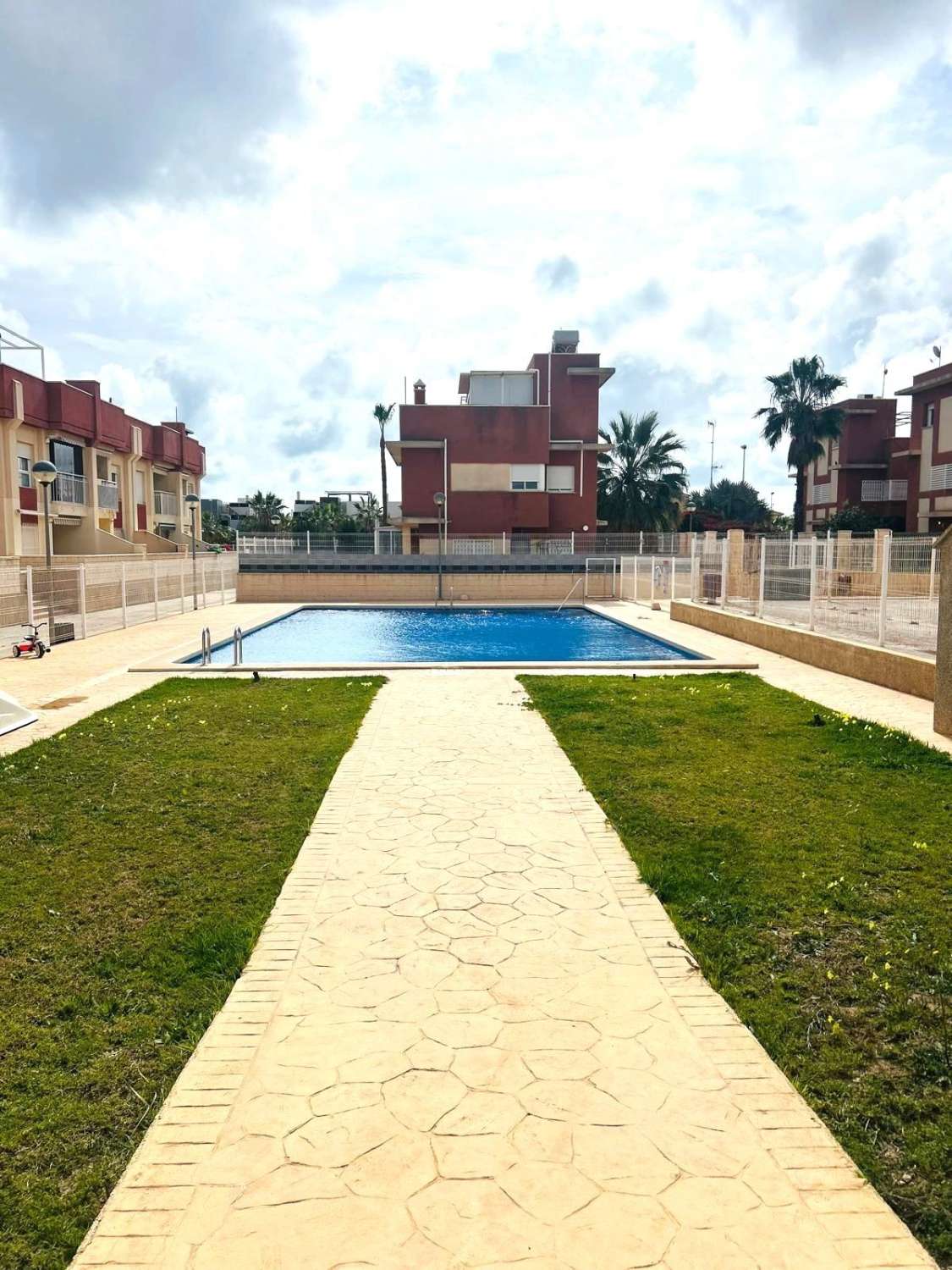 Appartamenti moderni con 1/2 camere da letto, 1/2 bagni, piscina, a Lomas de Cabo Roig