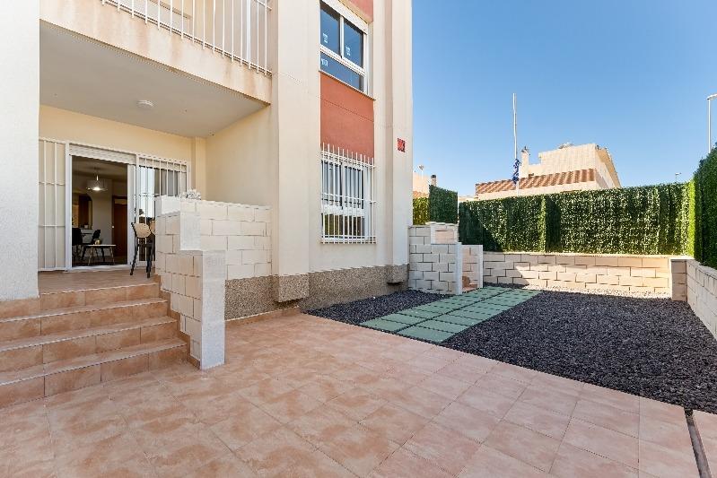 Appartamenti moderni con 1/2 camere da letto, 1/2 bagni, piscina, a Lomas de Cabo Roig