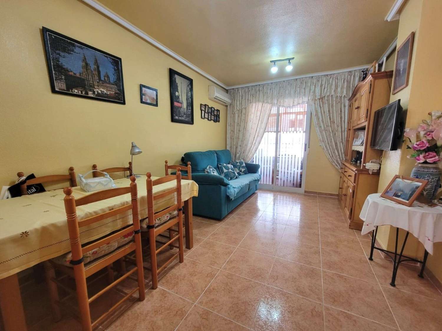 Appartamento con 2 camere da letto e 1 bagno con piscina a Nueva Torrevieja
