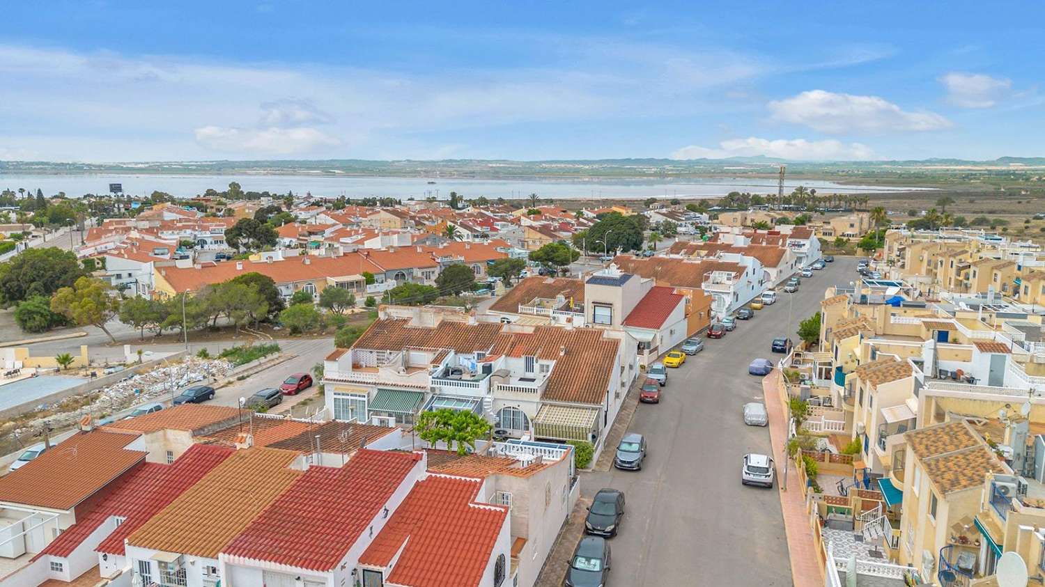 Dom na sprzedaż w El Chaparral (Torrevieja)