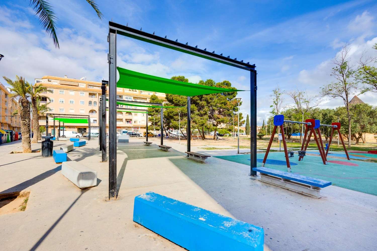 2-pokojowe mieszkanie z basenem w Torrevieja