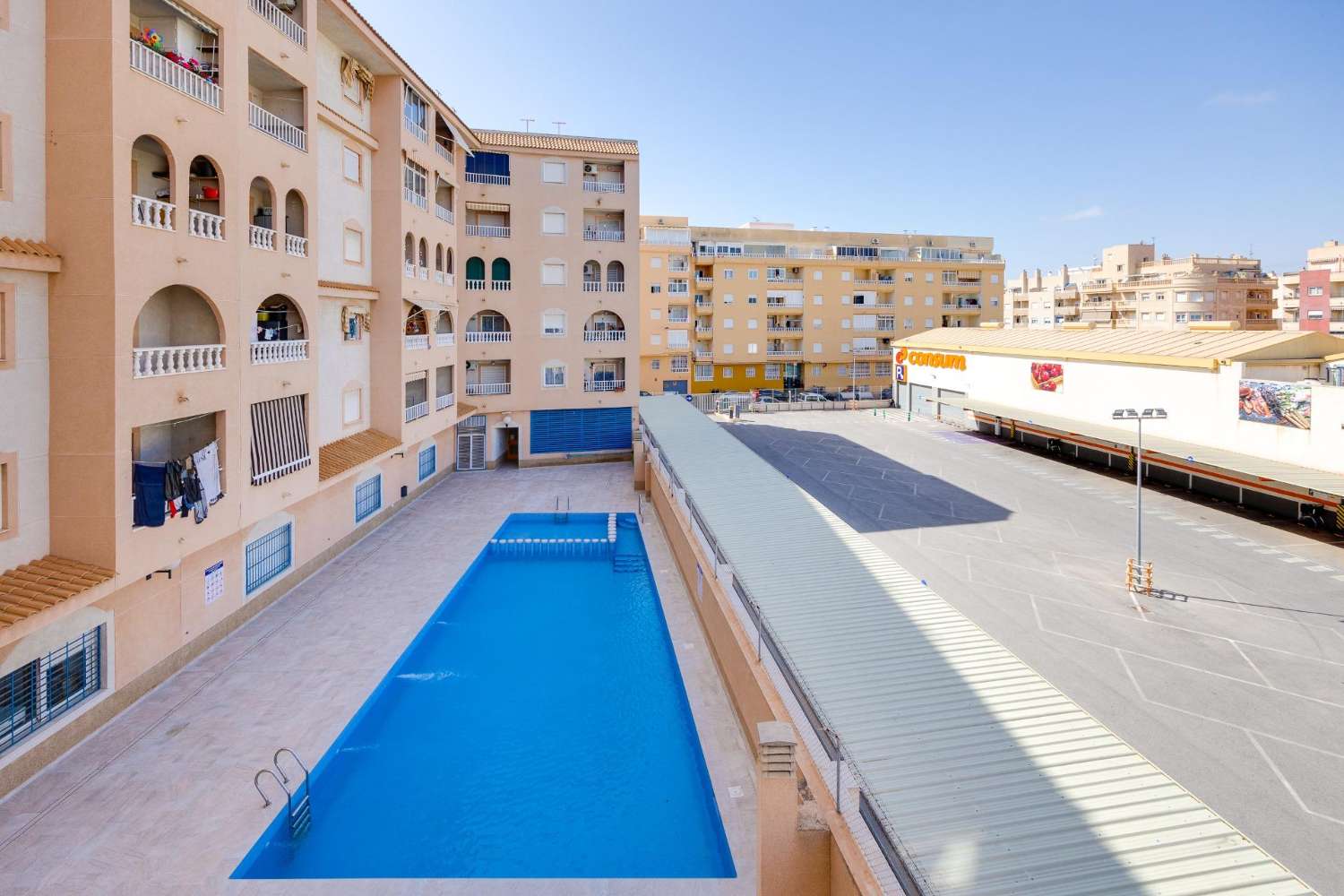 2-pokojowe mieszkanie z basenem w Torrevieja