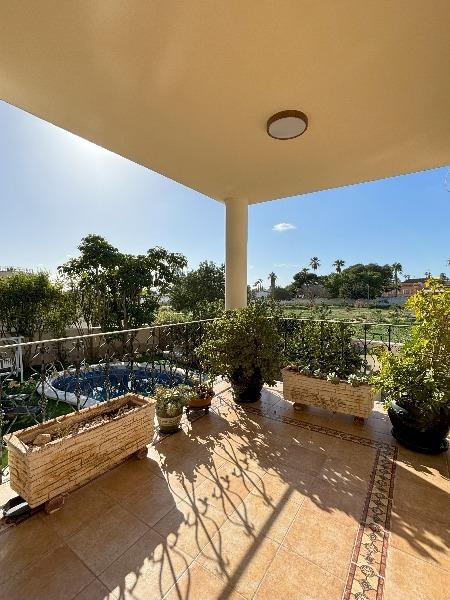 Villa di lusso indipendente, 5 camere da letto, 4 bagni, piscina, giardini, ampio terreno, Ciudad Quesada