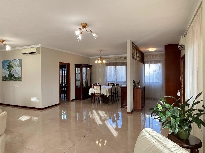 Villa di lusso indipendente, 5 camere da letto, 4 bagni, piscina, giardini, ampio terreno, Ciudad Quesada