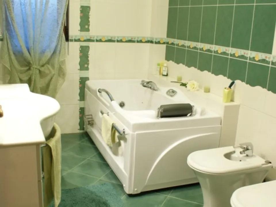 Villa di lusso indipendente, 5 camere da letto, 4 bagni, piscina, giardini, ampio terreno, Ciudad Quesada