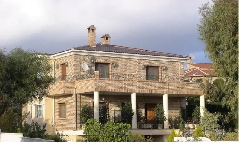 Villa di lusso indipendente, 5 camere da letto, 4 bagni, piscina, giardini, ampio terreno, Ciudad Quesada
