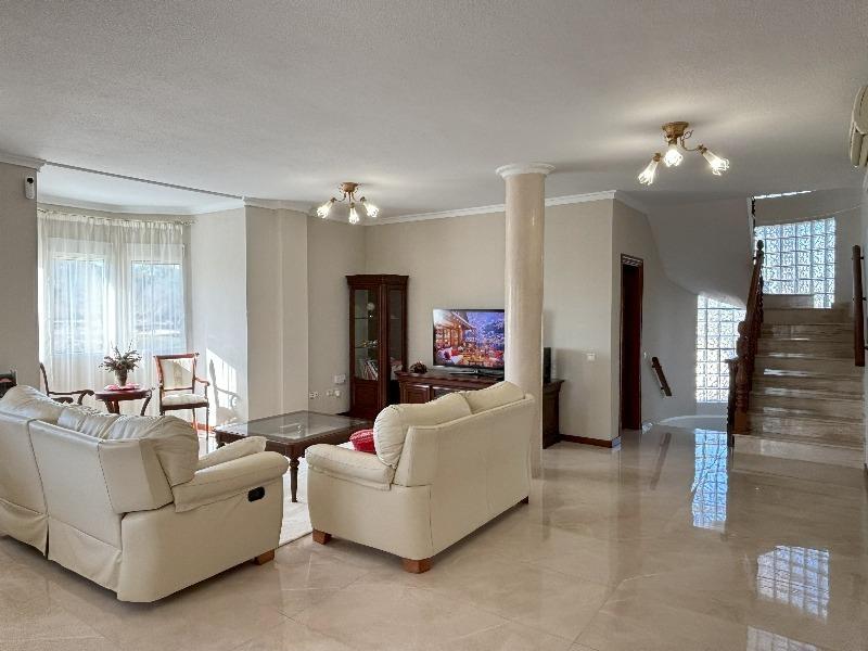 Villa di lusso indipendente, 5 camere da letto, 4 bagni, piscina, giardini, ampio terreno, Ciudad Quesada