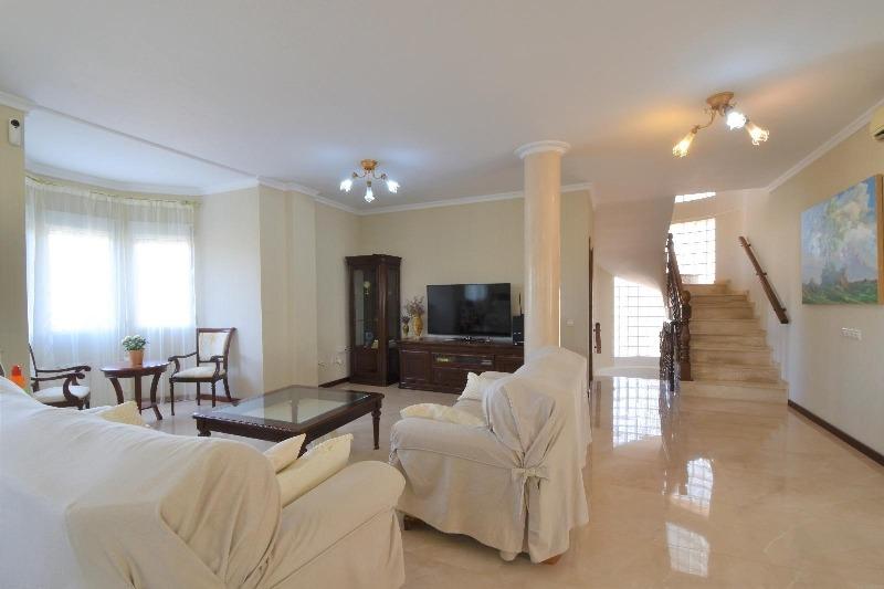 Villa di lusso indipendente, 5 camere da letto, 4 bagni, piscina, giardini, ampio terreno, Ciudad Quesada