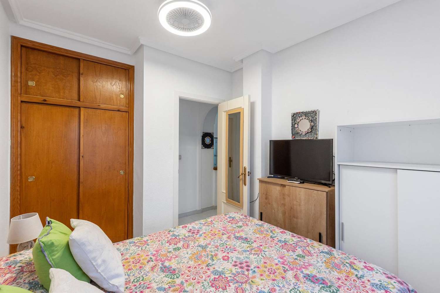 Bungalow med 1 sovrum och gemensam pool
