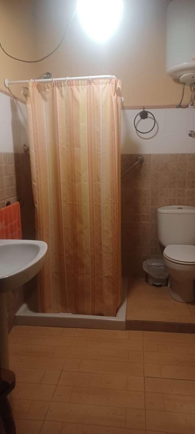 2 hus för priset av ett i Fortuna (Murcia)