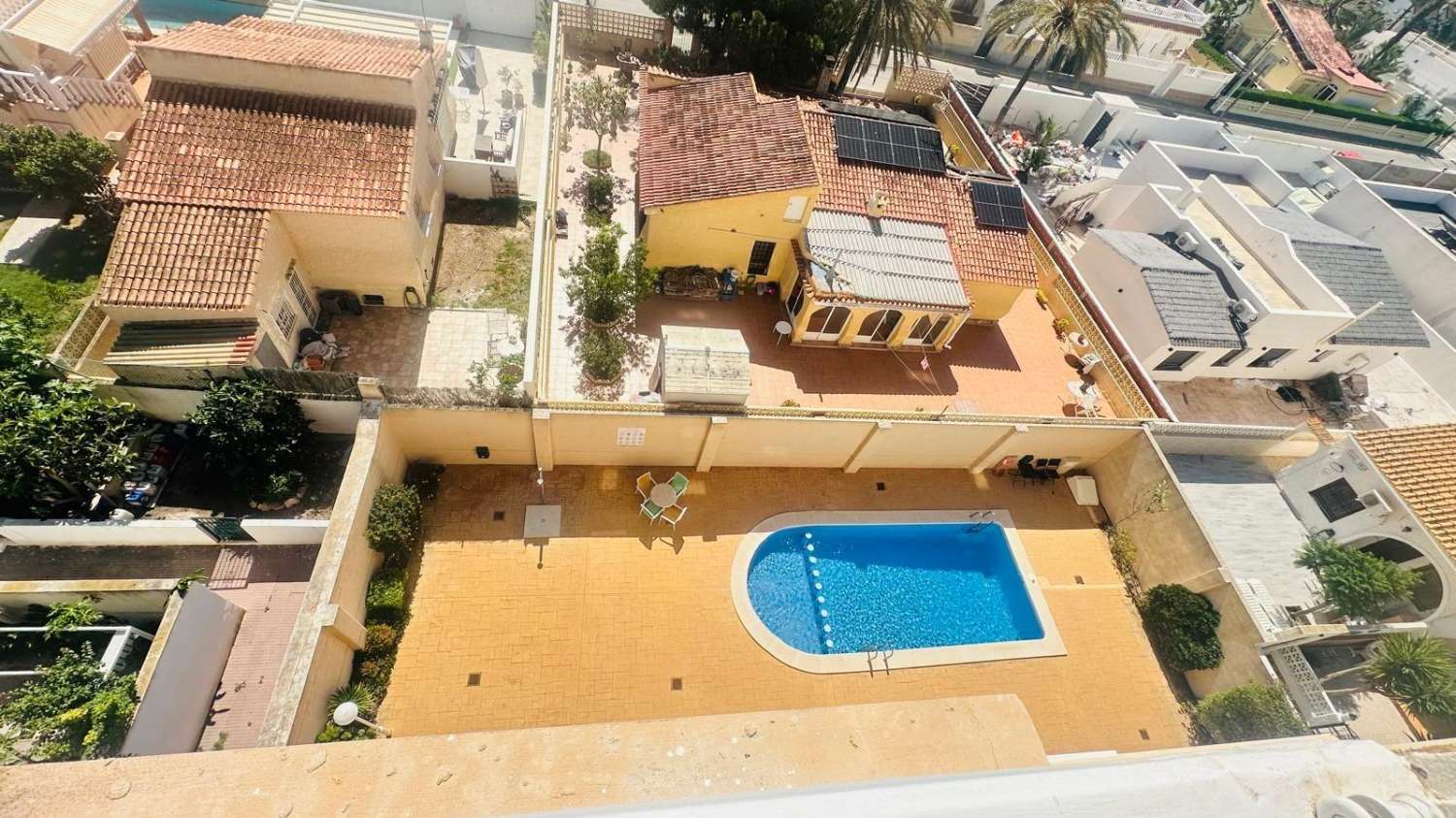 Din lägenhet med havsutsikt i Torrevieja