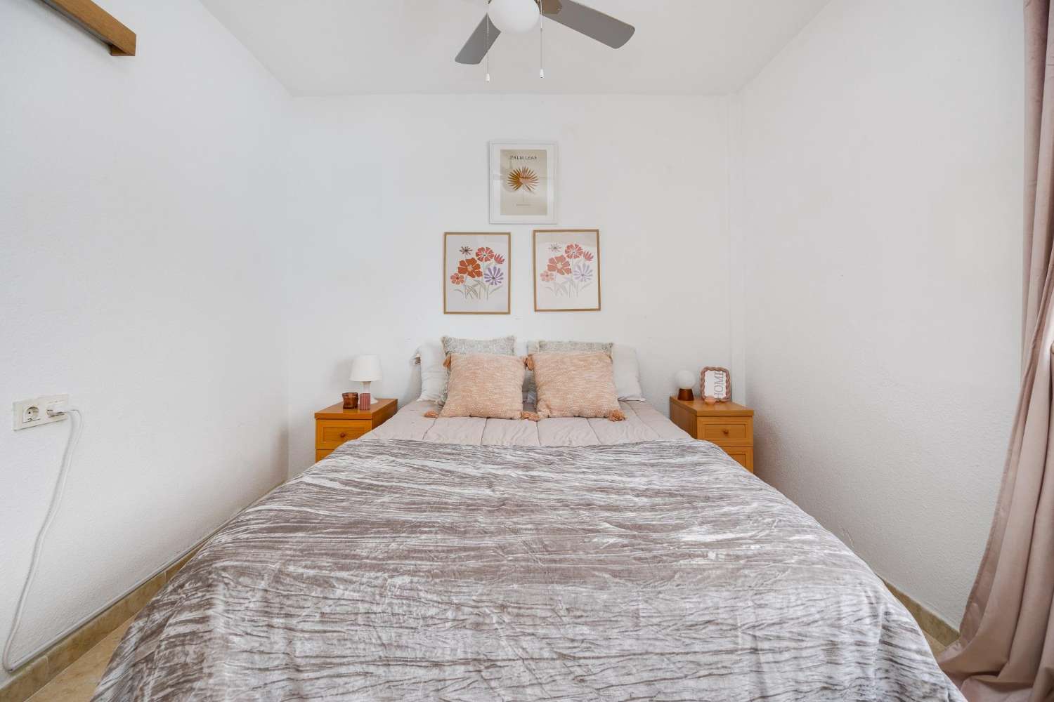 Fantastiskt radhus med 2 sovrum, privat trädgård och solarium