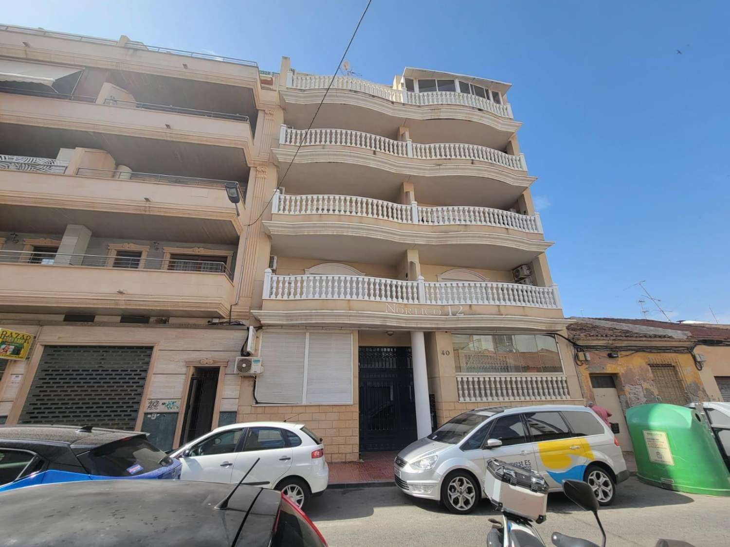 Leilighet med 2 soverom og 2 bad i mezzanin, ca. 10 minutters gange fra Playa del Cura TORREVIEJA