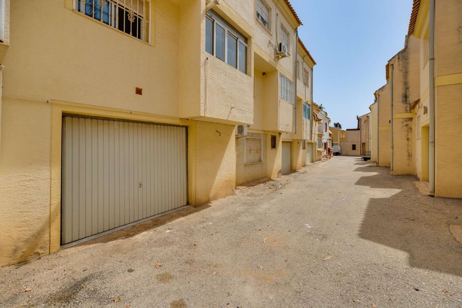 Chalet pareado en venta en Los Montesinos