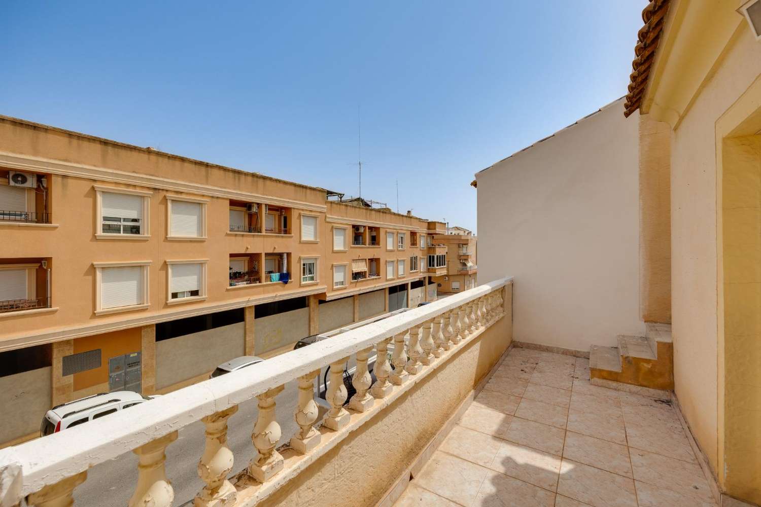 Chalet pareado en venta en Los Montesinos