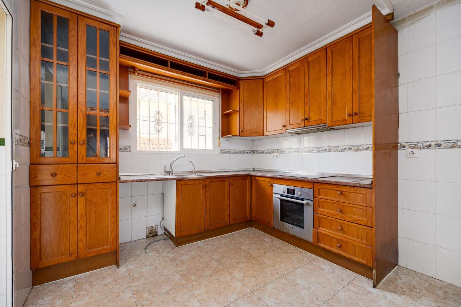 Chalet pareado en venta en Los Montesinos
