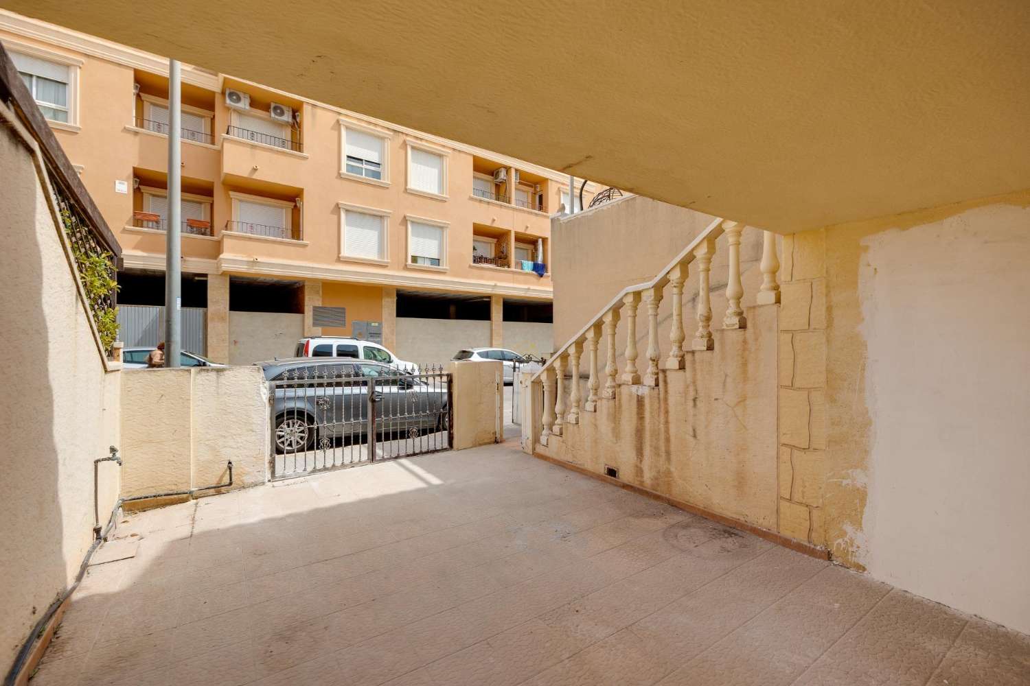 Chalet pareado en venta en Los Montesinos