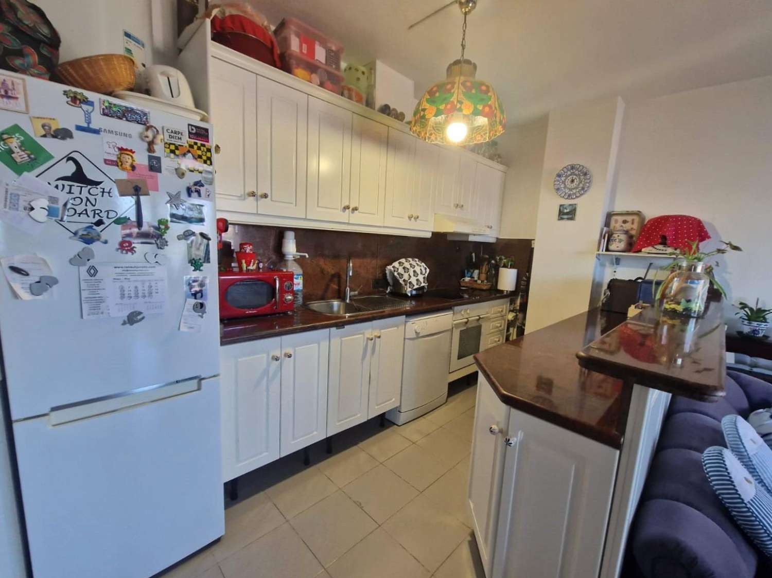 En primera línea de mar, amplio apartamento, 3 dormitorios, 2 baños, garaje y piscina Orihuela Costa (Playa Flamenca)