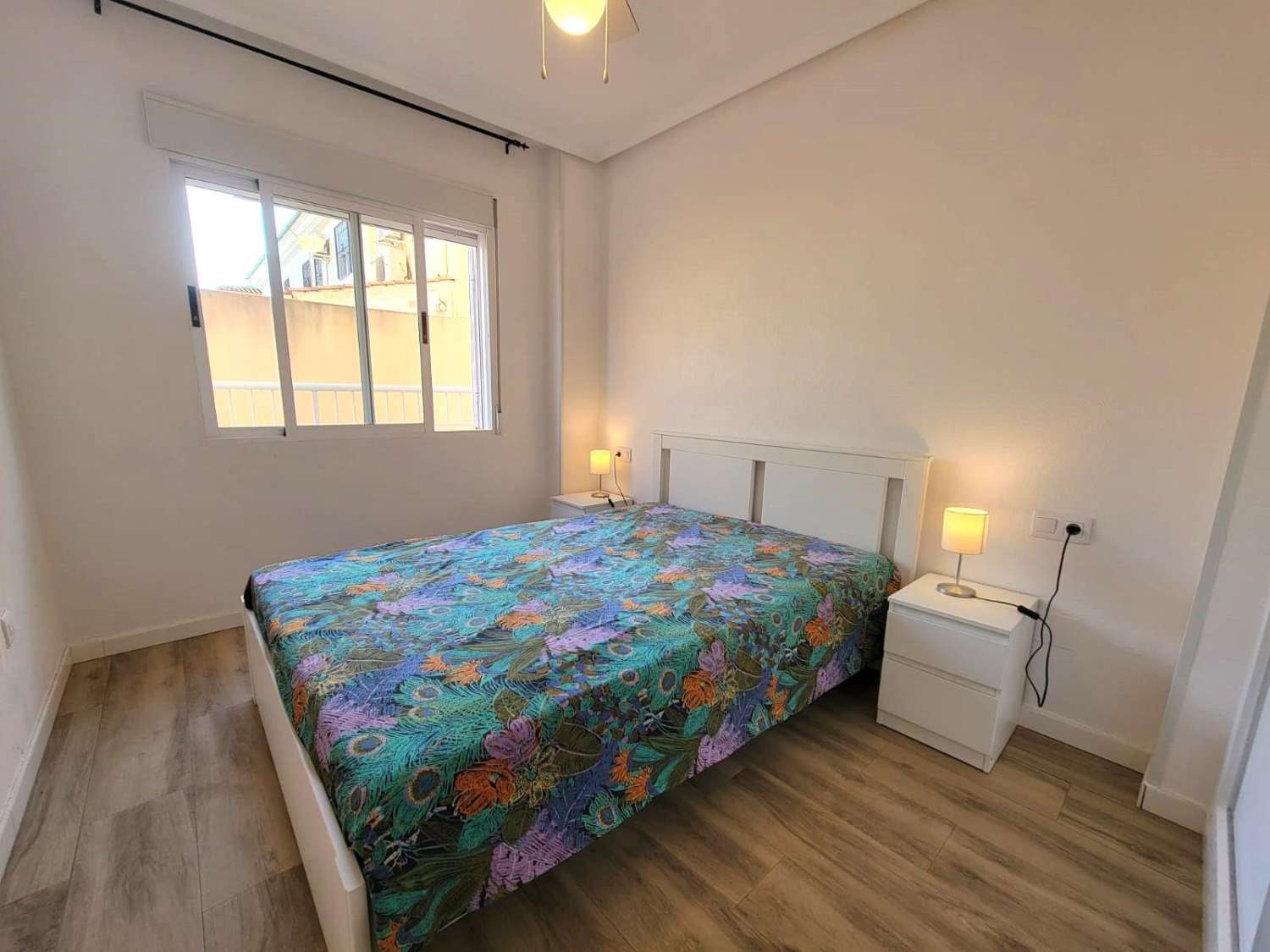 Oportunidad de piso de 2 dormitorios con piscina en Algorfa