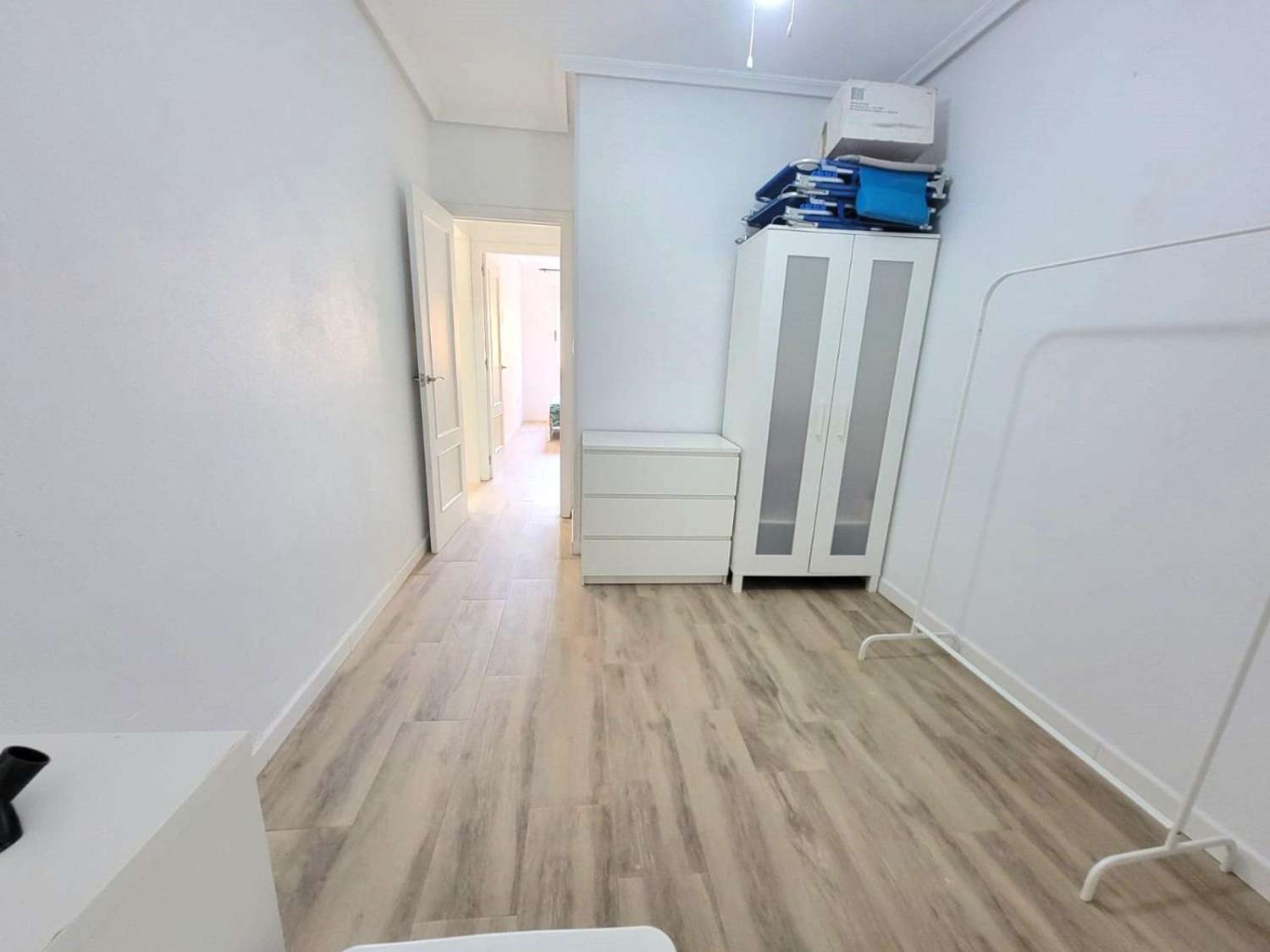 Oportunidad de piso de 2 dormitorios con piscina en Algorfa