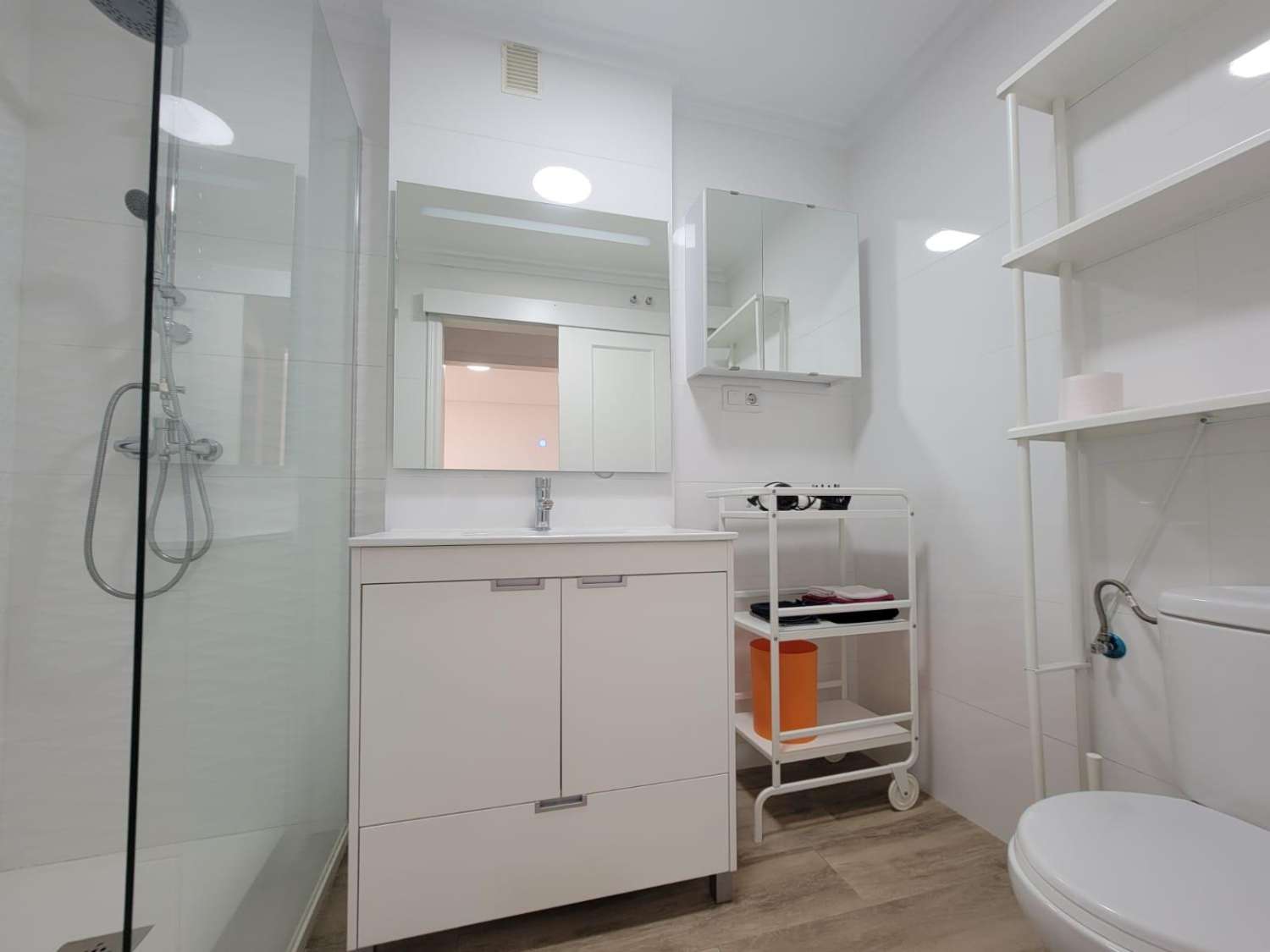 Oportunidad de piso de 2 dormitorios con piscina en Algorfa