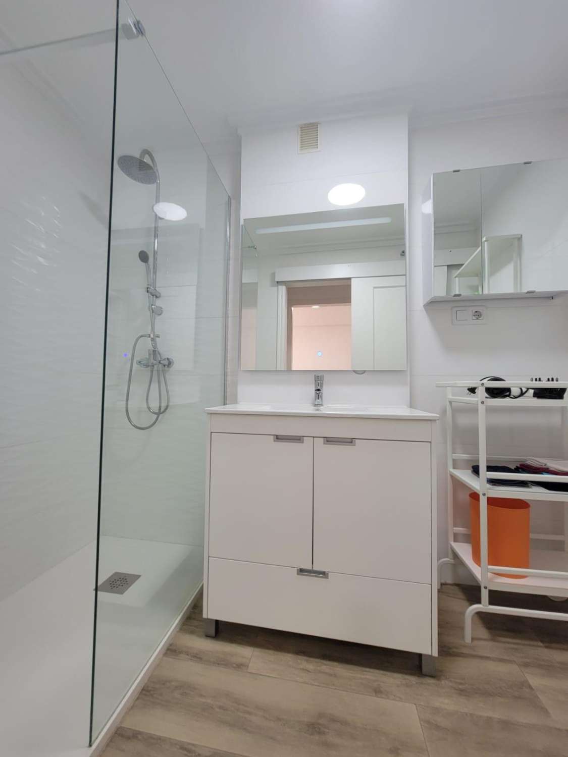 Oportunidad de piso de 2 dormitorios con piscina en Algorfa