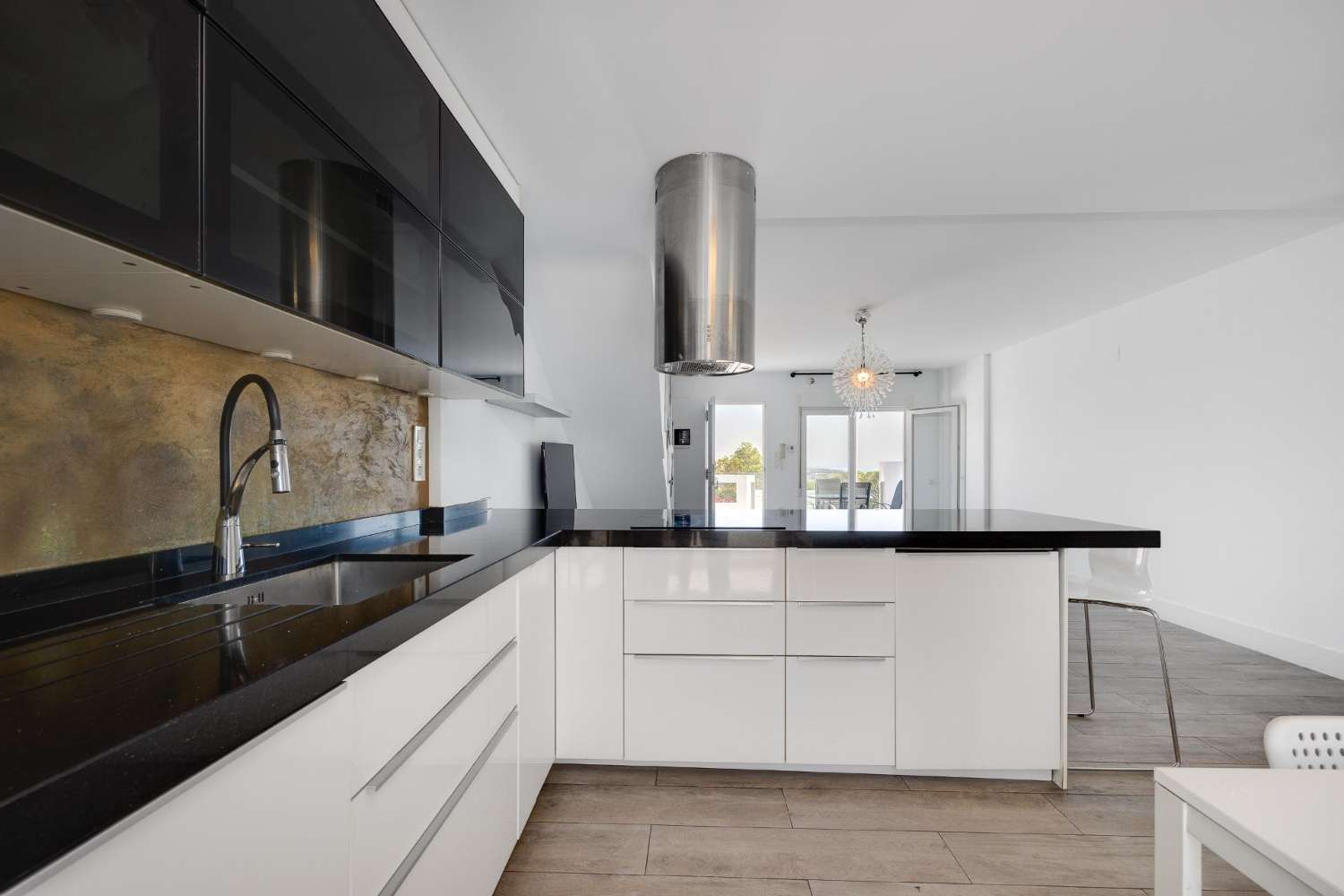 Vila en venda in Nueva Torrevieja - Aguas Nuevas