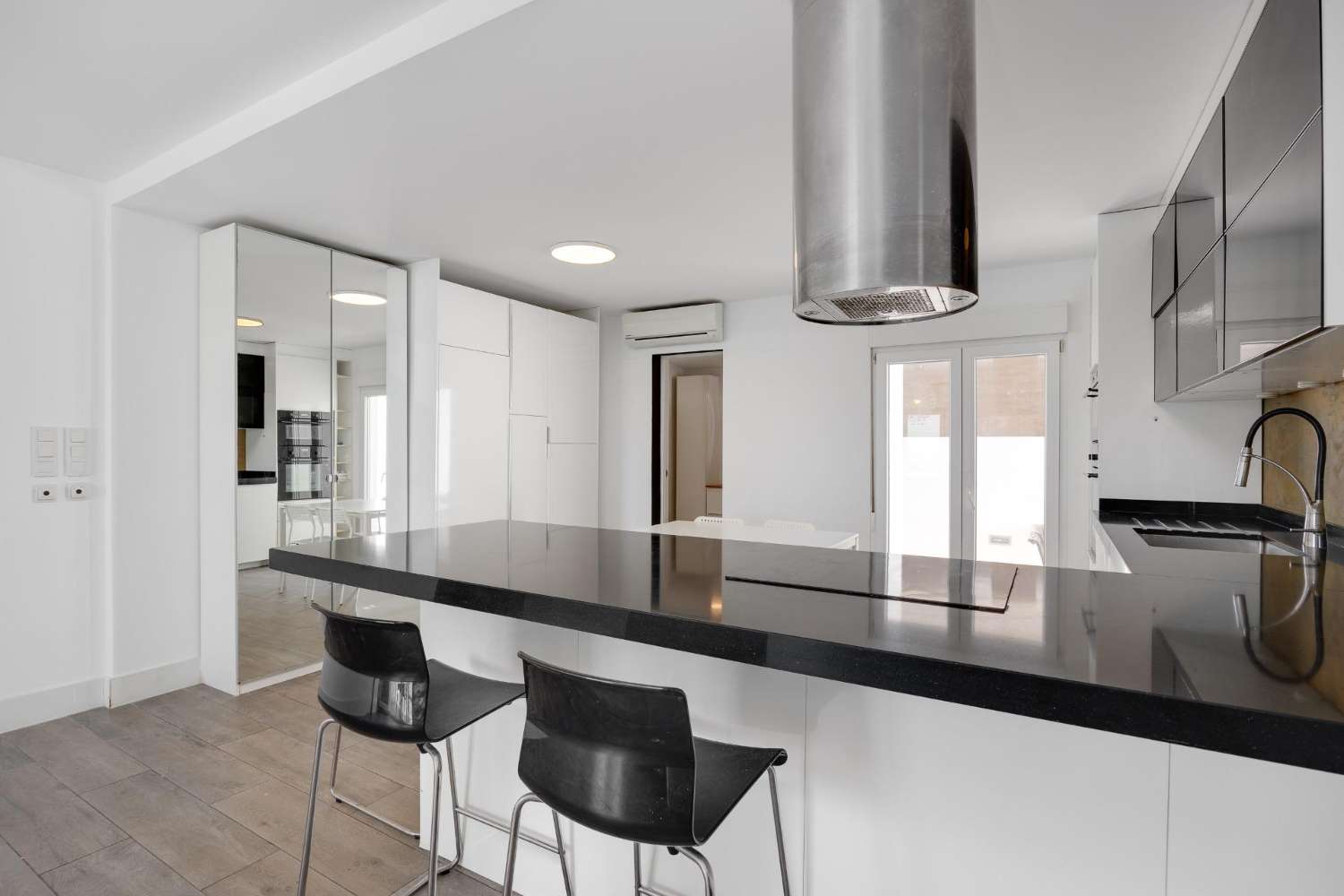 Vila en venda in Nueva Torrevieja - Aguas Nuevas