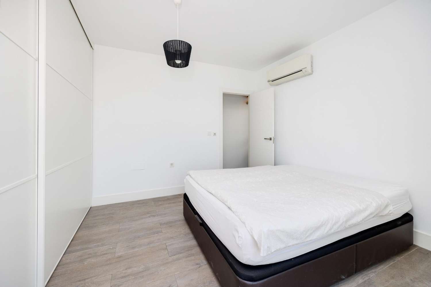 Vila en venda in Nueva Torrevieja - Aguas Nuevas