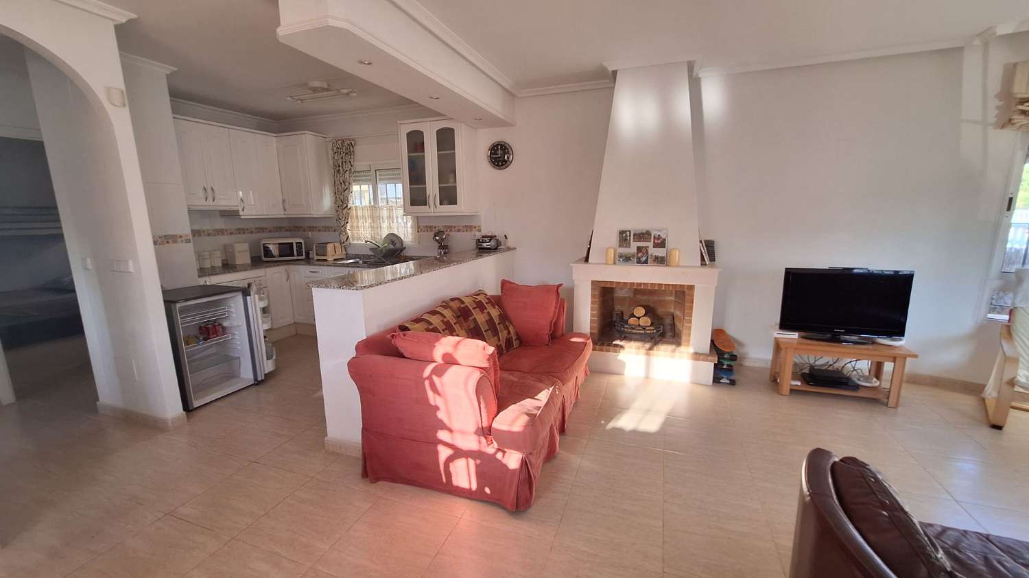 Villa til salg i Urbanizaciones (Guardamar del Segura)