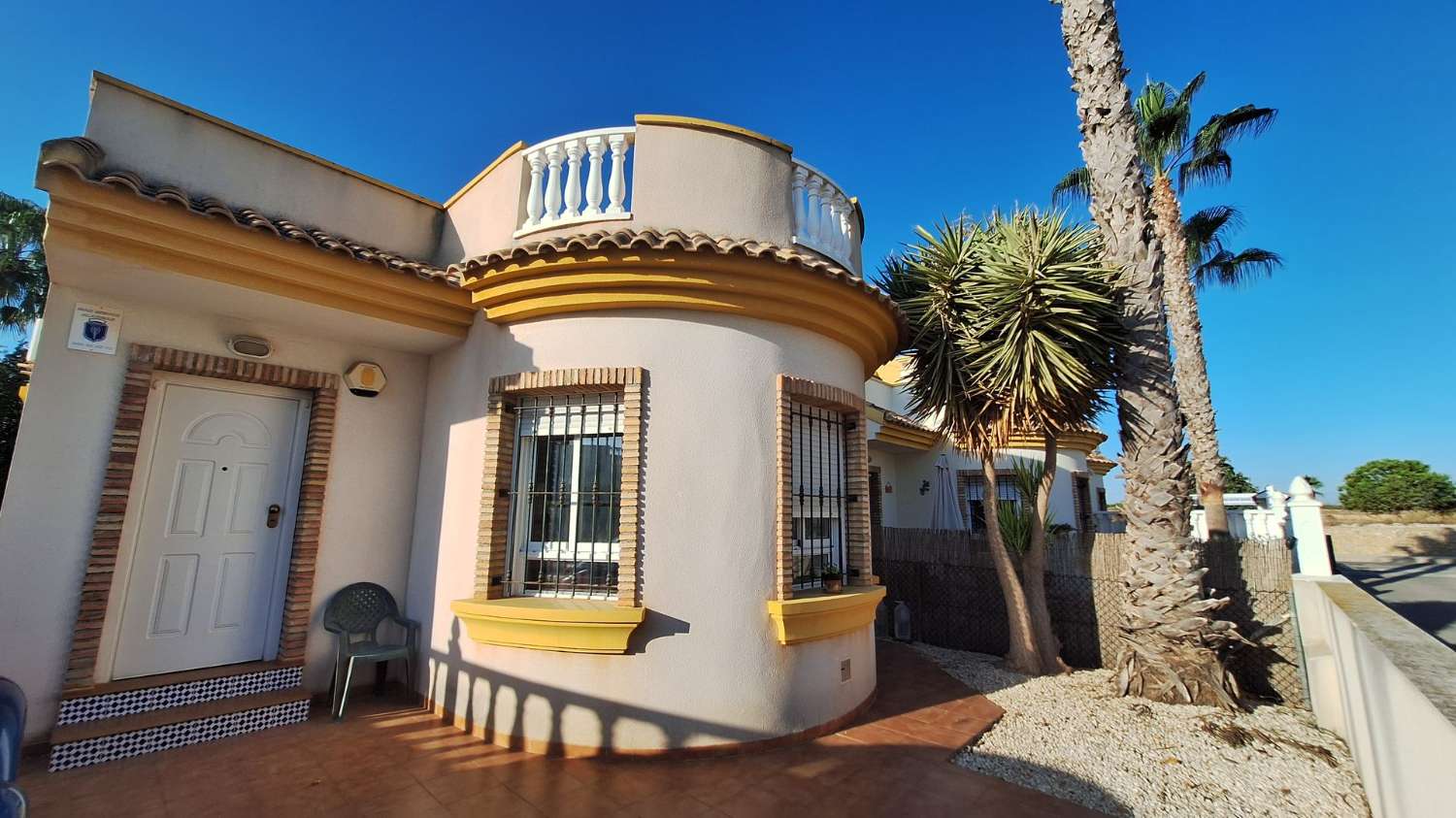 Villa til salg i Urbanizaciones (Guardamar del Segura)