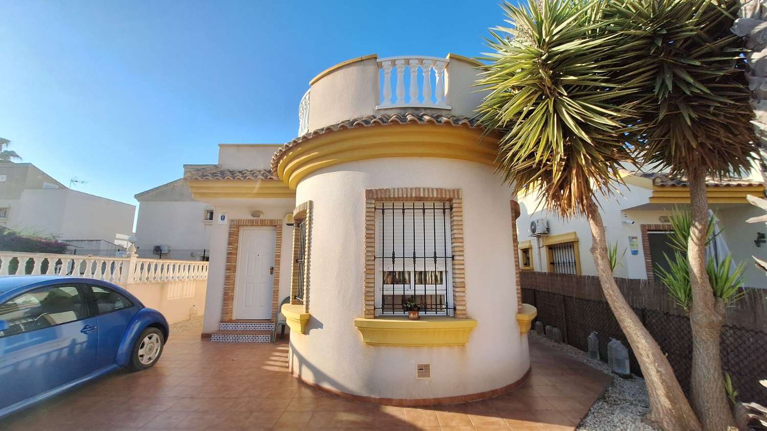 Villa til salg i Urbanizaciones (Guardamar del Segura)