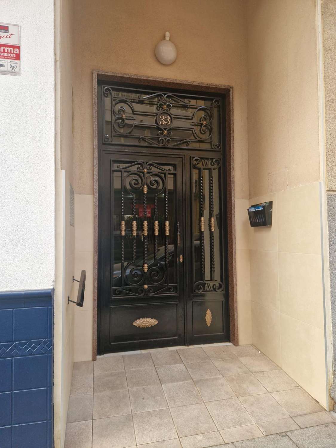 Apartamento de 2 dormitorios, 1 baño, piscina comunitaria, a unos 500 m de la Playa del Cura