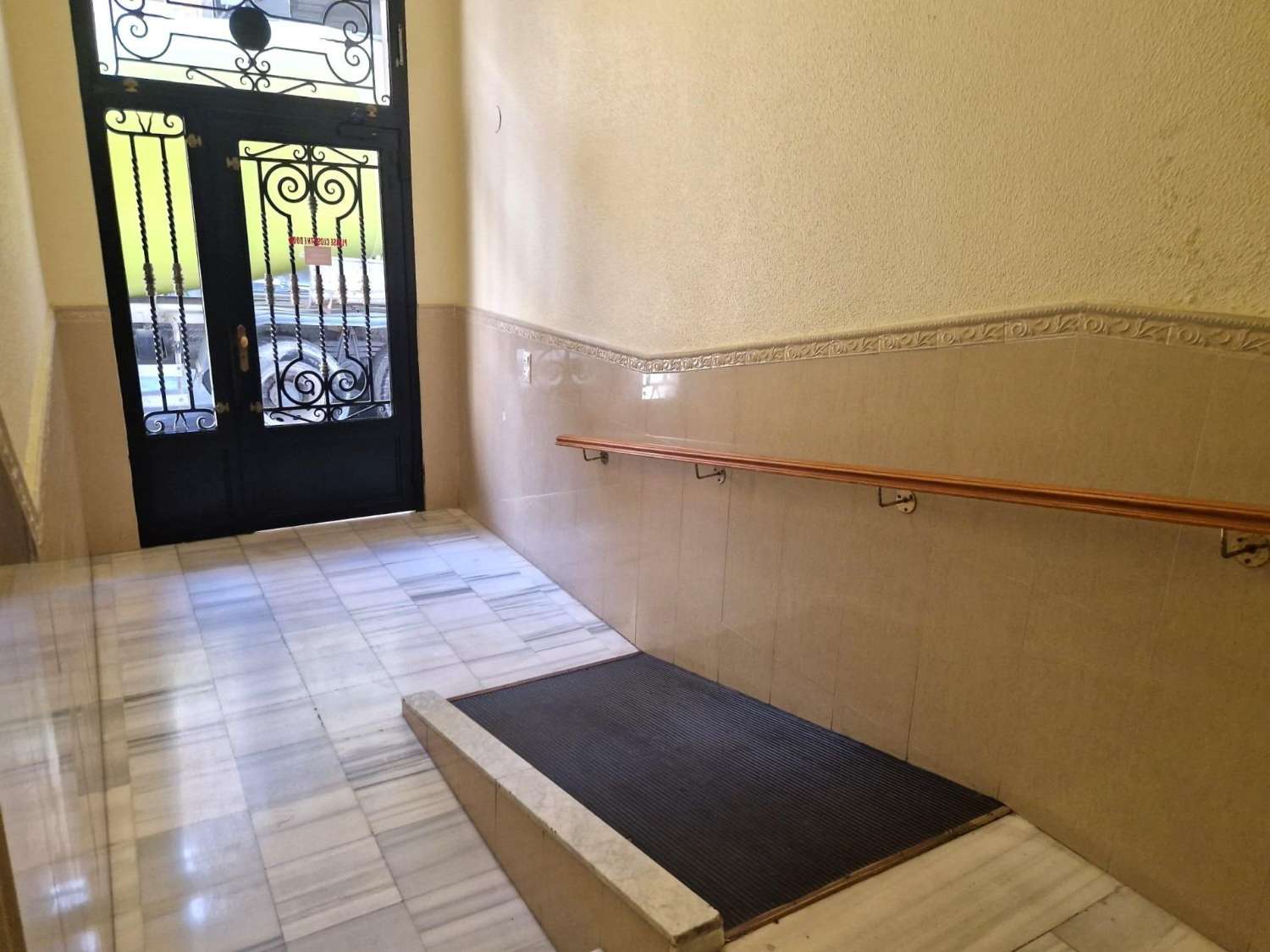 Apartamento de 2 dormitorios, 1 baño, piscina comunitaria, a unos 500 m de la Playa del Cura