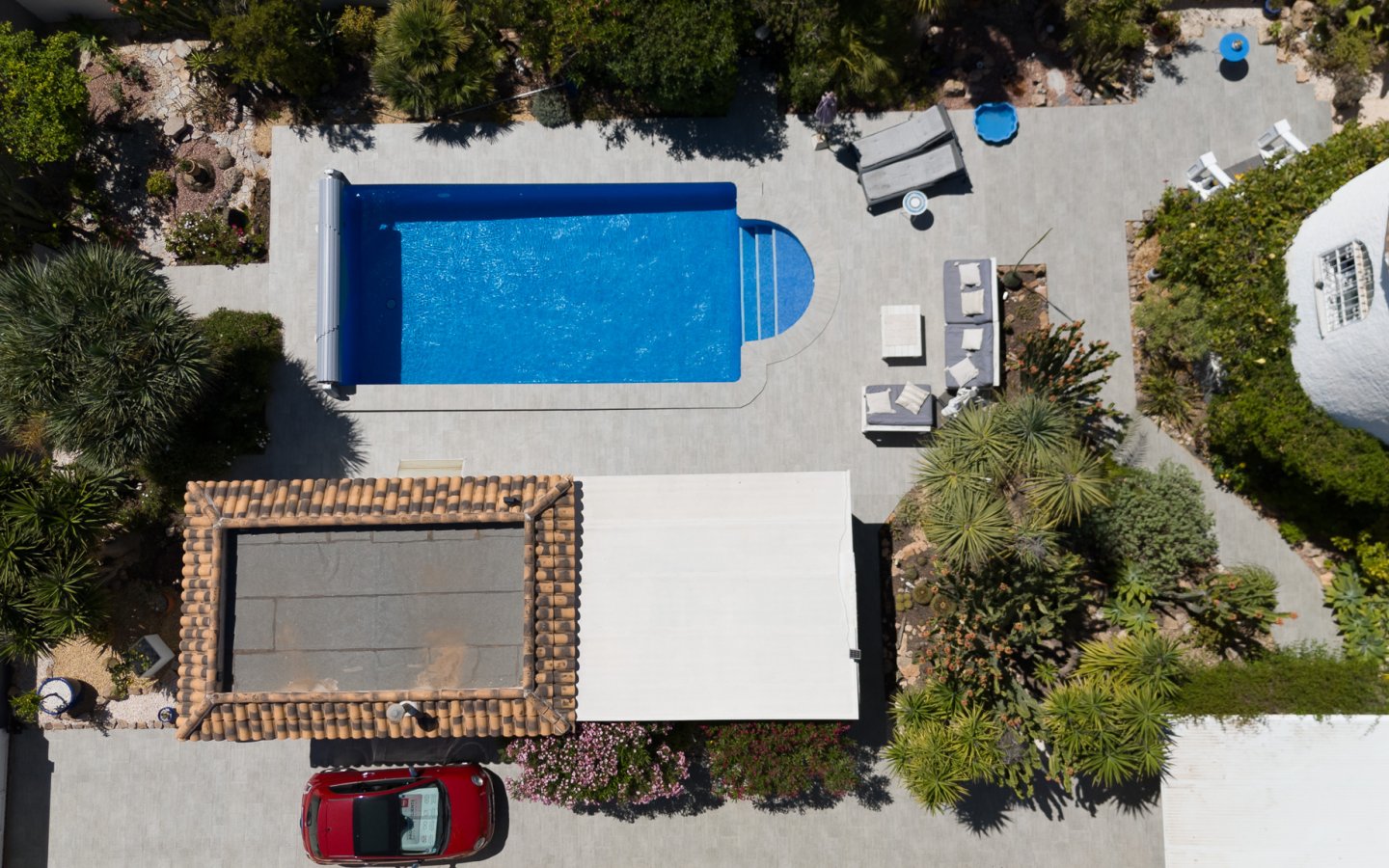 Renovert frittliggende villa med privat basseng i Torrevieja (La Siesta)