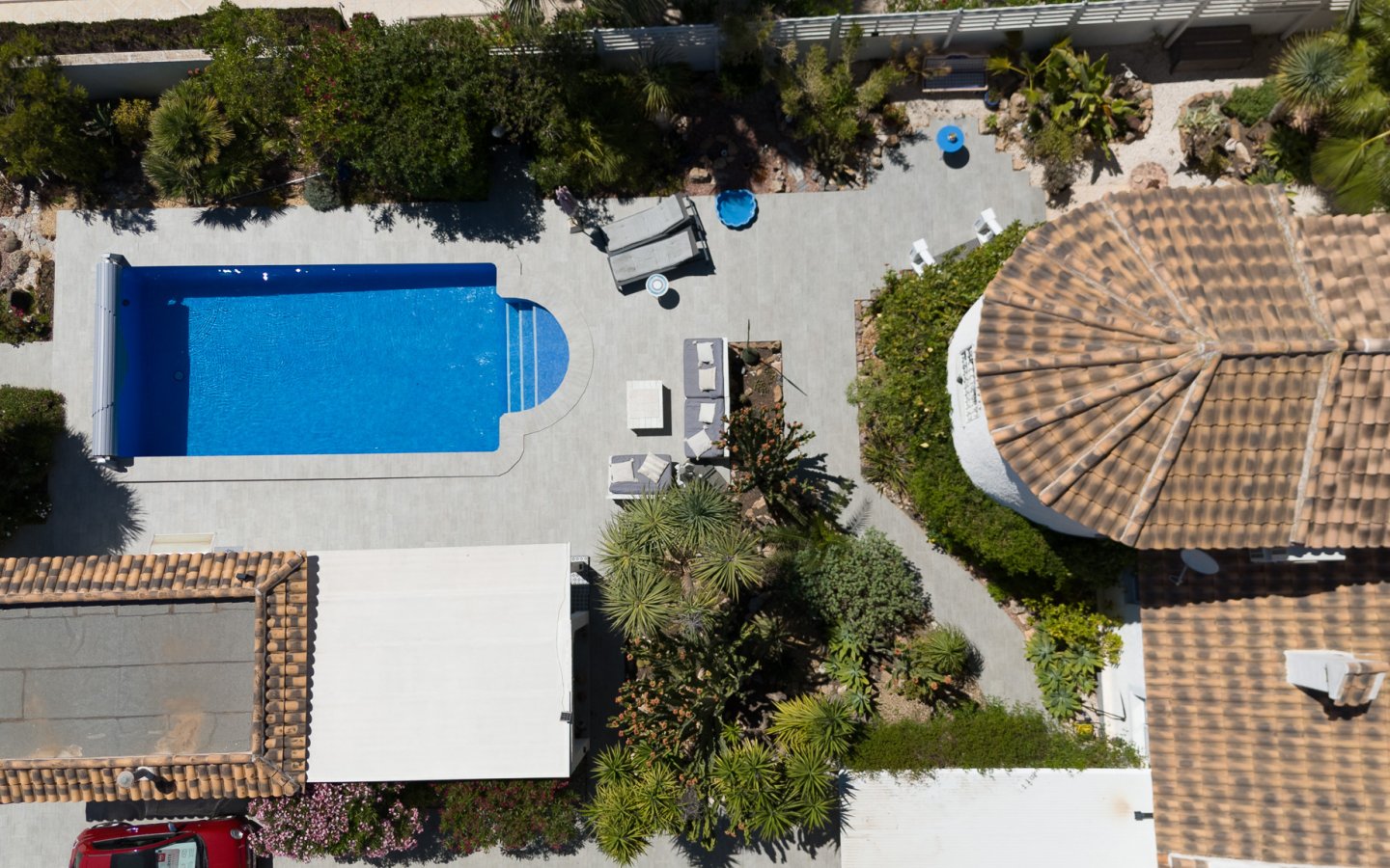 Renovert frittliggende villa med privat basseng i Torrevieja (La Siesta)