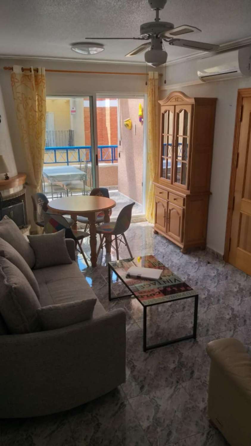 Flott mulighet med turistinformasjon, leilighet med 2 soverom 150 meter fra Playa Del Cura Torrevieja