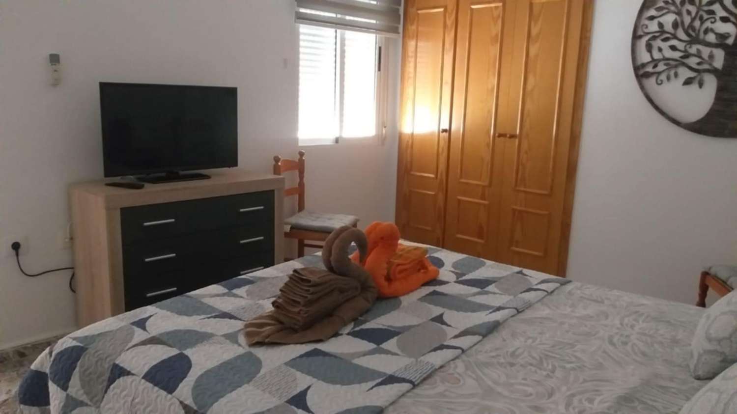 Flott mulighet med turistinformasjon, leilighet med 2 soverom 150 meter fra Playa Del Cura Torrevieja