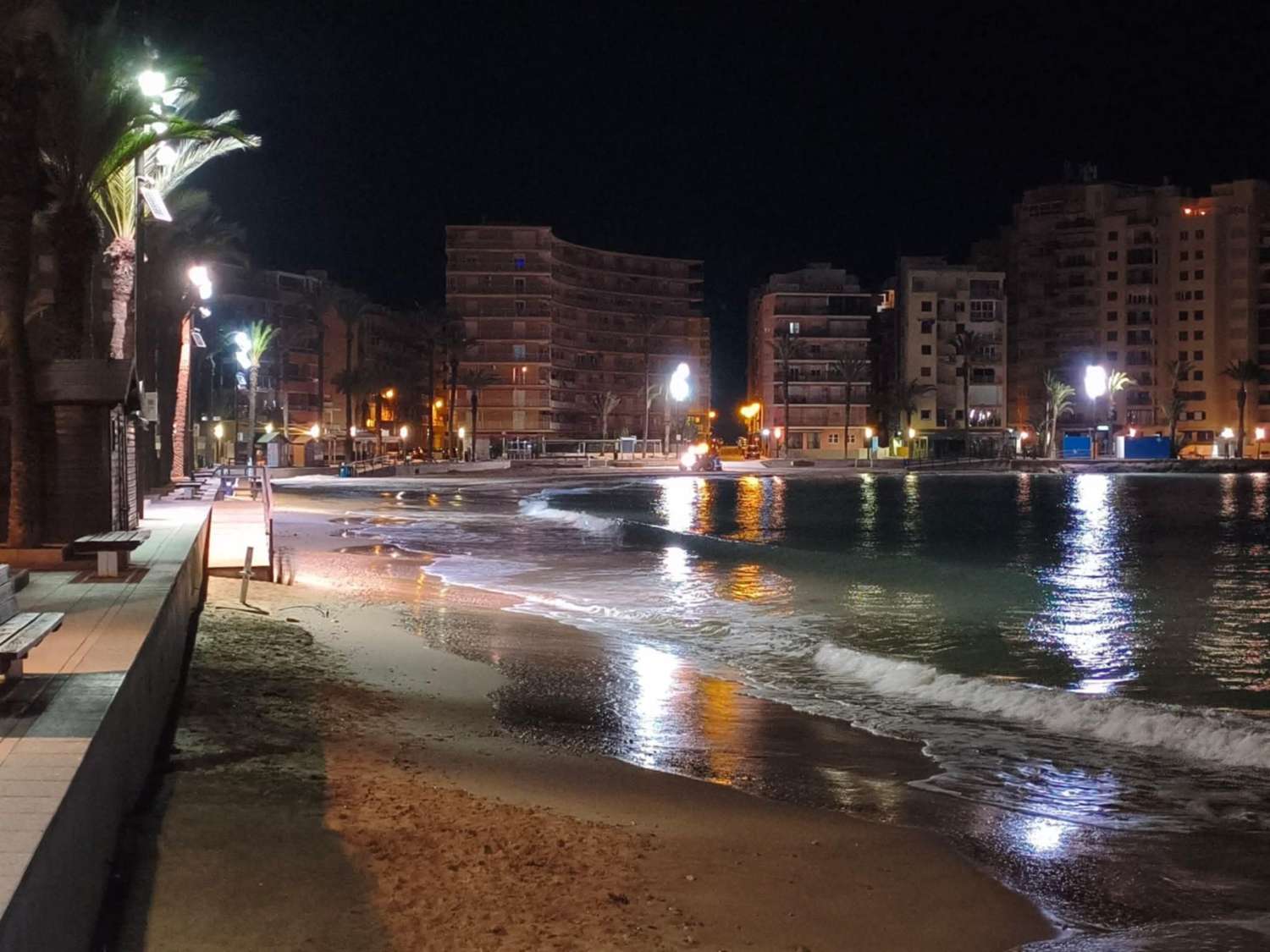 Flott mulighet med turistinformasjon, leilighet med 2 soverom 150 meter fra Playa Del Cura Torrevieja