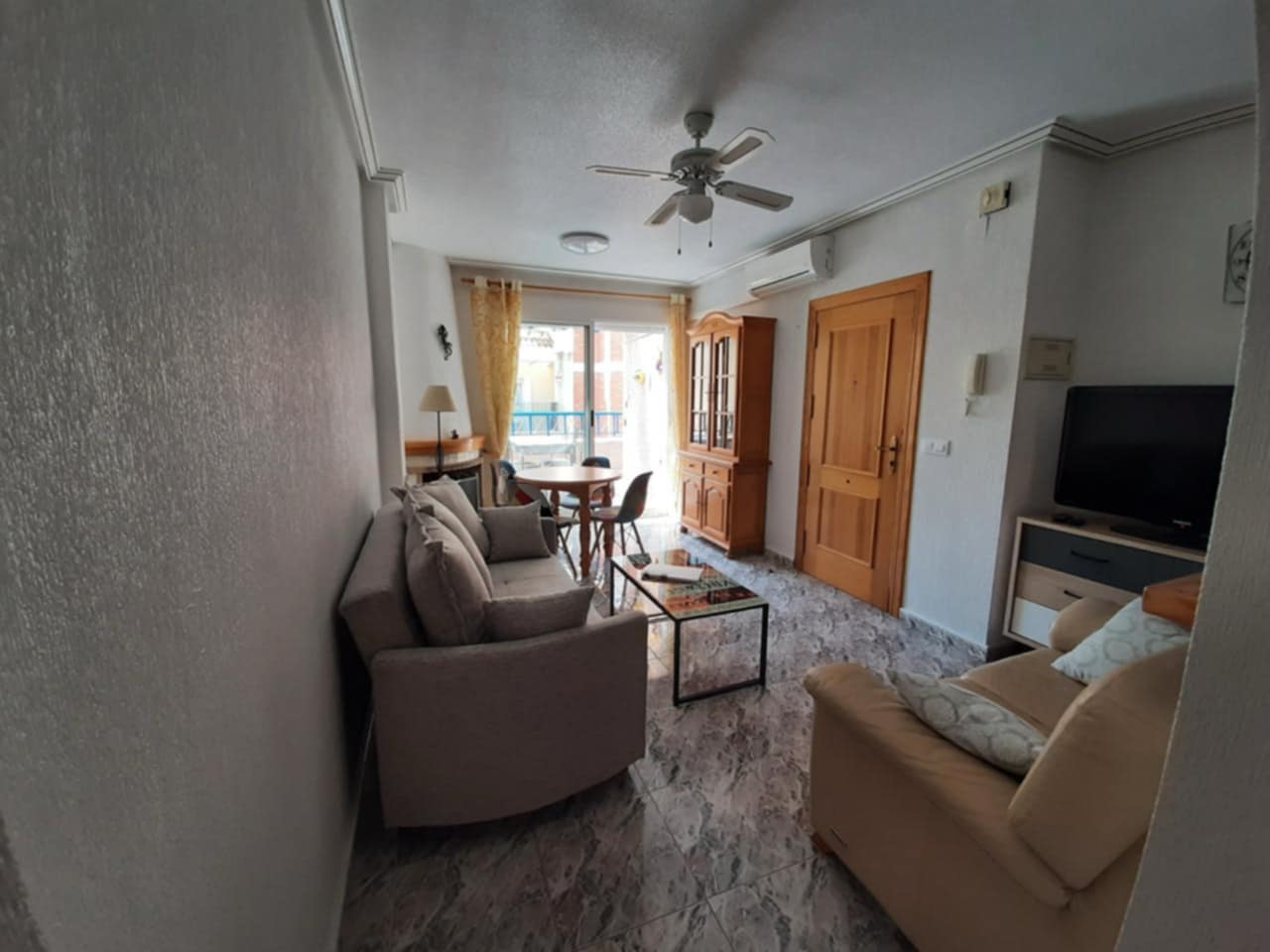 Flott mulighet med turistinformasjon, leilighet med 2 soverom 150 meter fra Playa Del Cura Torrevieja